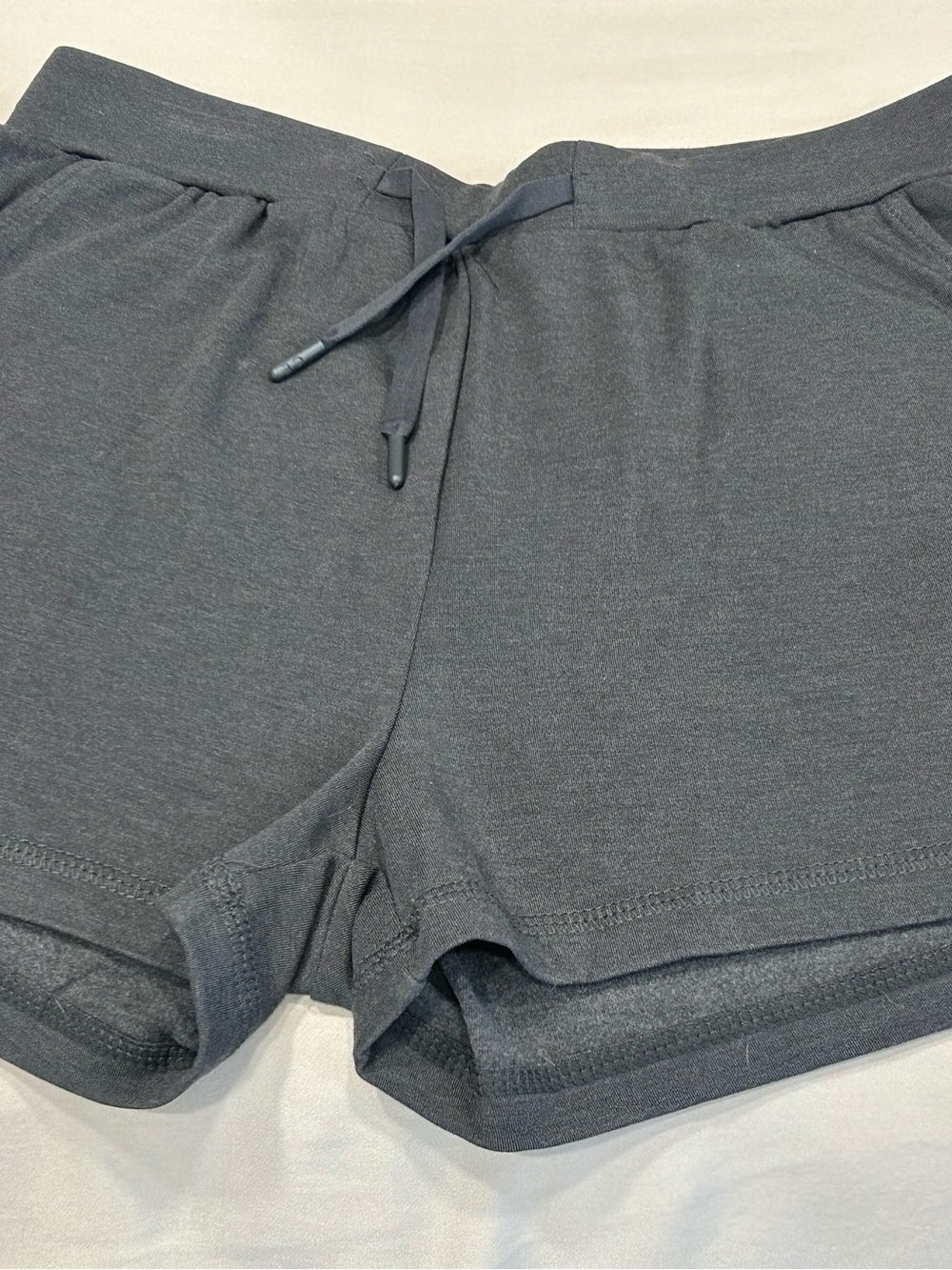 Cozy Earth Women's Brushed Bamboo Jogger Shorts - Small - Picture 4 of 6